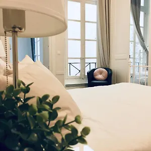Apartment Marais