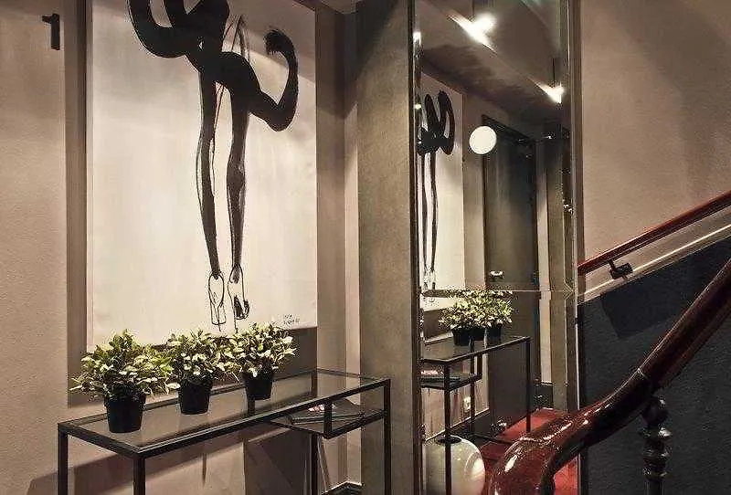 Hotel Elysees Paris