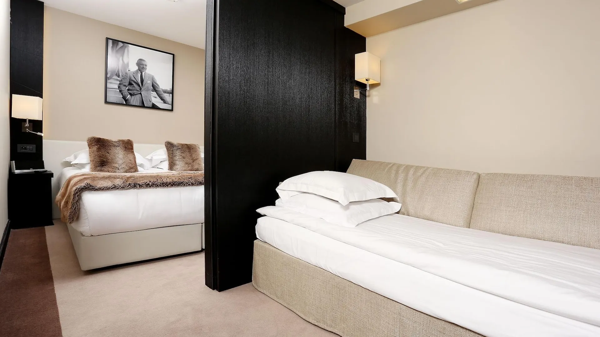 Hotel Elysees Paris 3*,
